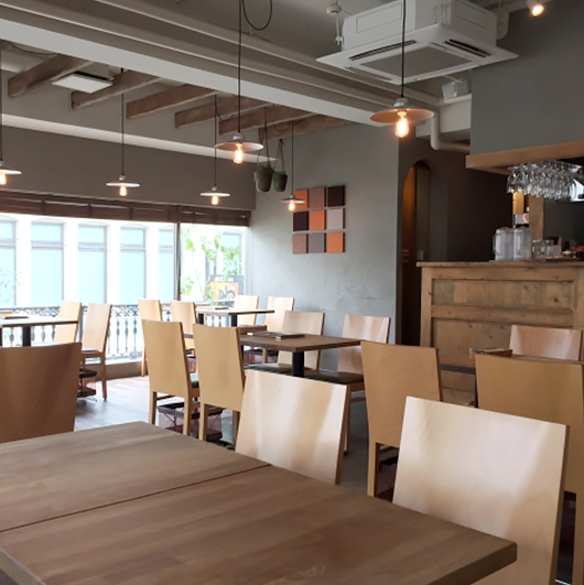 カフェ・レストラン